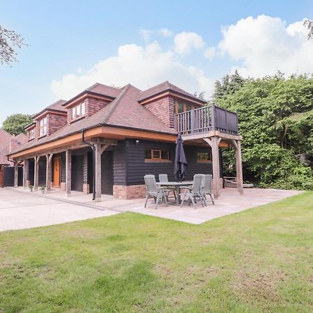 The Barn At Mulberry Lodge Maidstone Eksteriør bilde