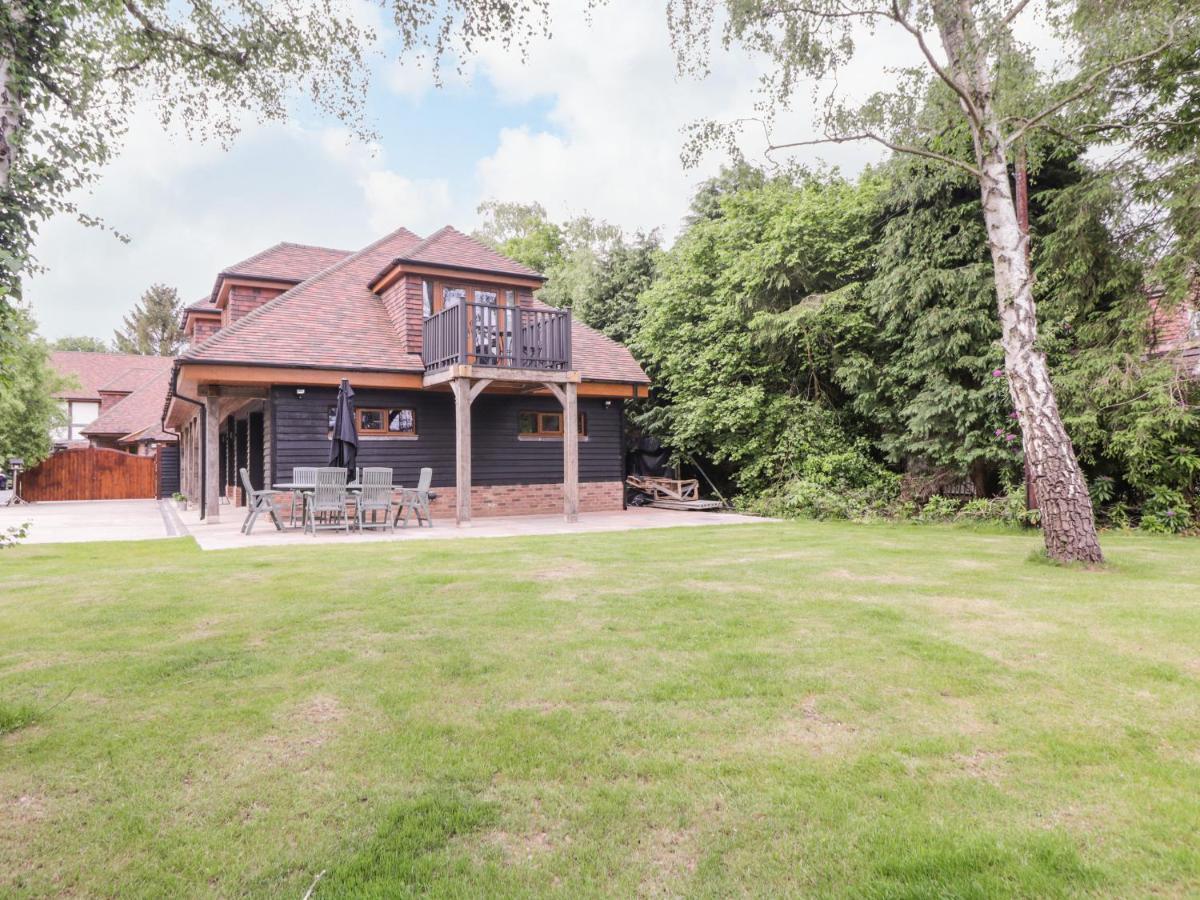 The Barn At Mulberry Lodge Maidstone Eksteriør bilde